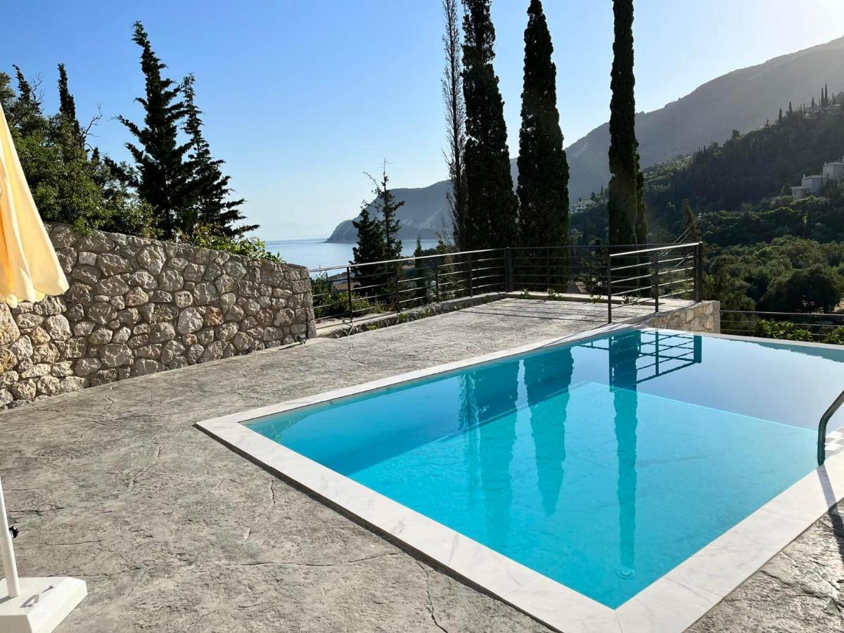 Katerinas Village Supreme With Private Pool Villa *